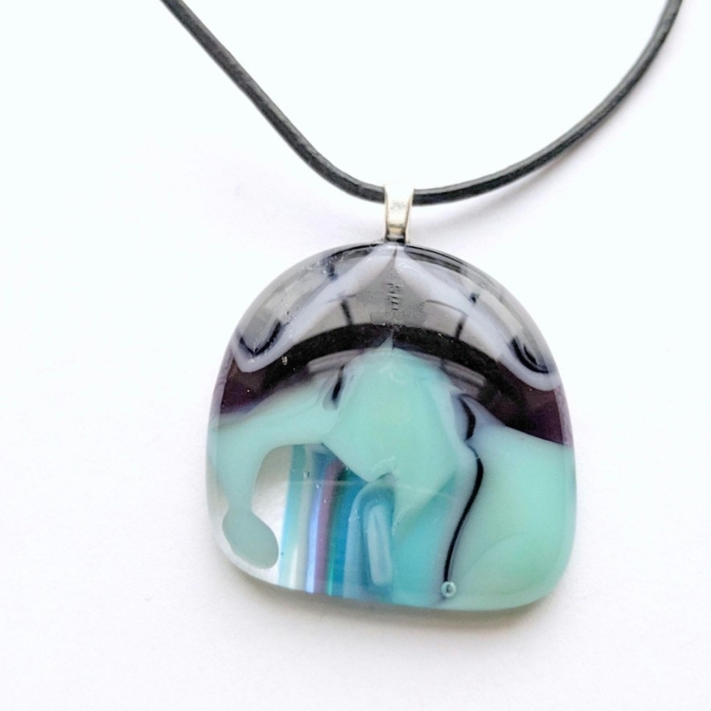 NWT one-of-a-kind fused glass pendant necklace